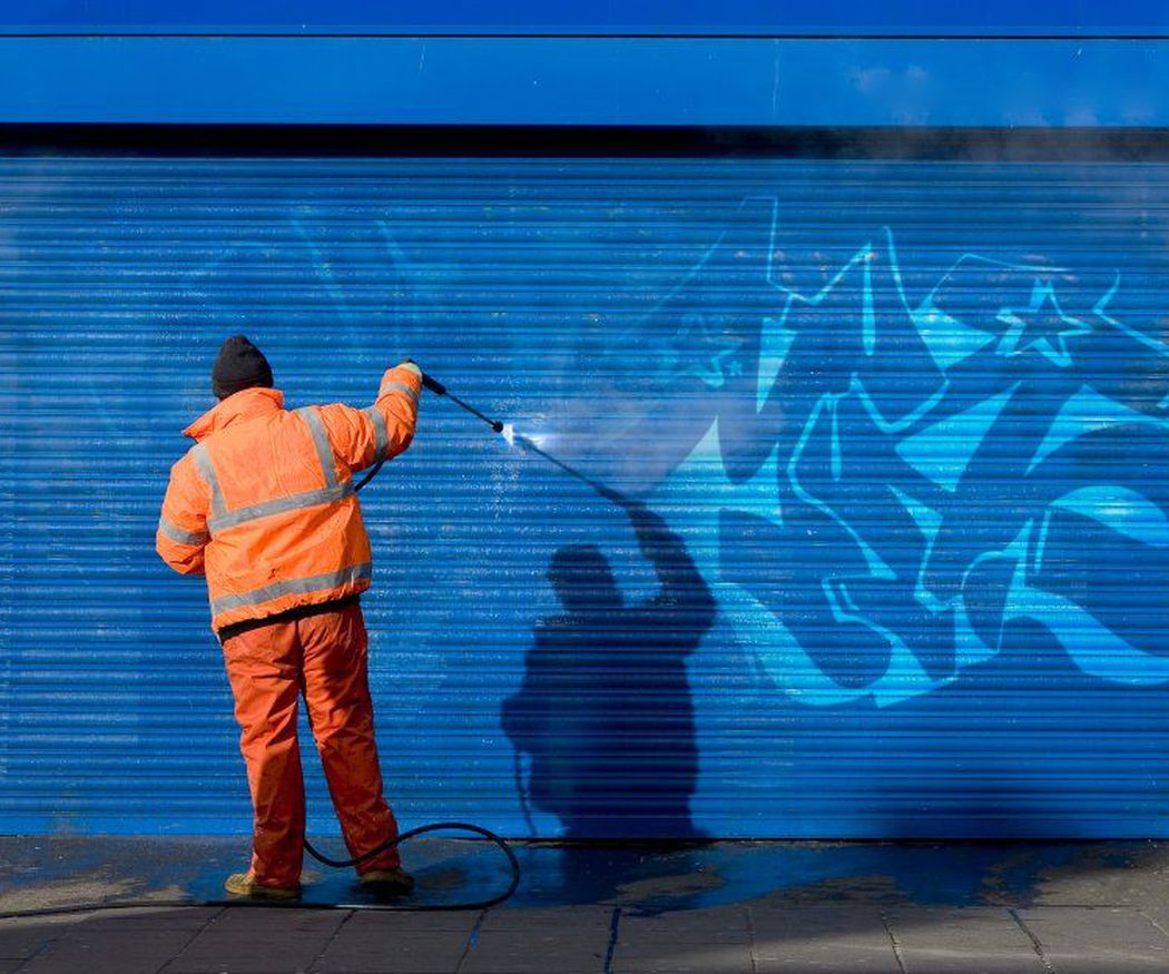 Algunos métodos para limpiar los graffitis