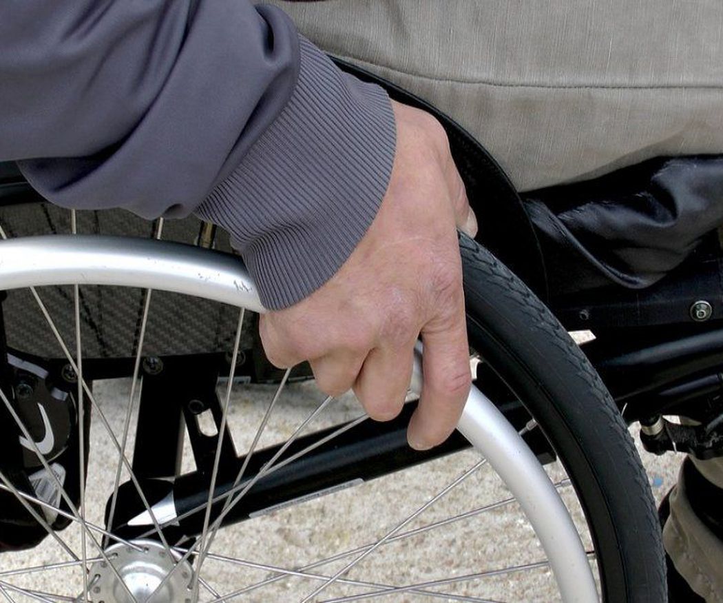 Las sillas de ruedas ya pueden viajar en autobús