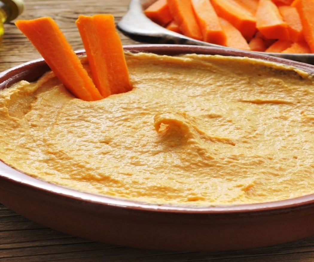 Cómo hacer hummus de zanahoria