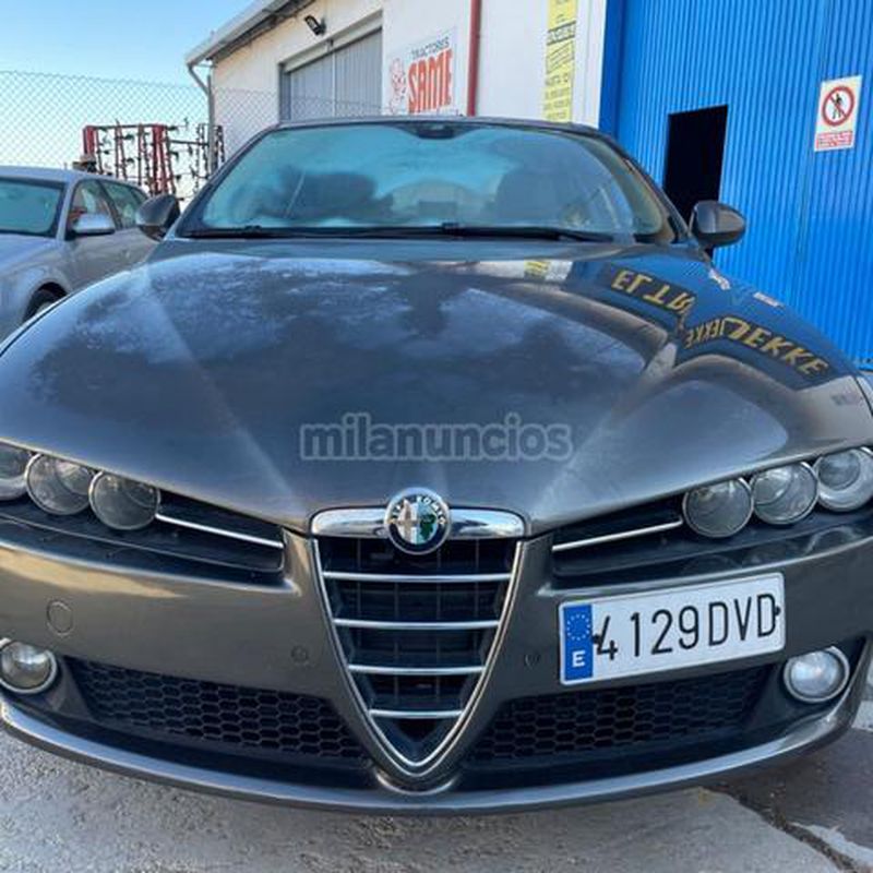 Alfa Romeo - 159 2.4 JTD Distinctive: Servicios de El Truekke