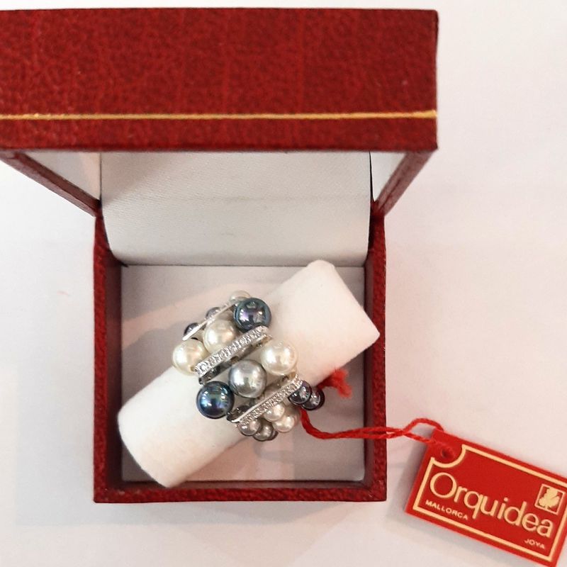 ANILLO DE PERLAS: Catálogo de Joyería Izquierdo