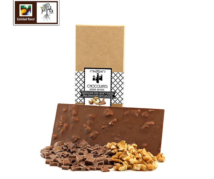 Chocolate con leche artesano y nueces: Nuestros productos de Chocolates Sierra Nevada