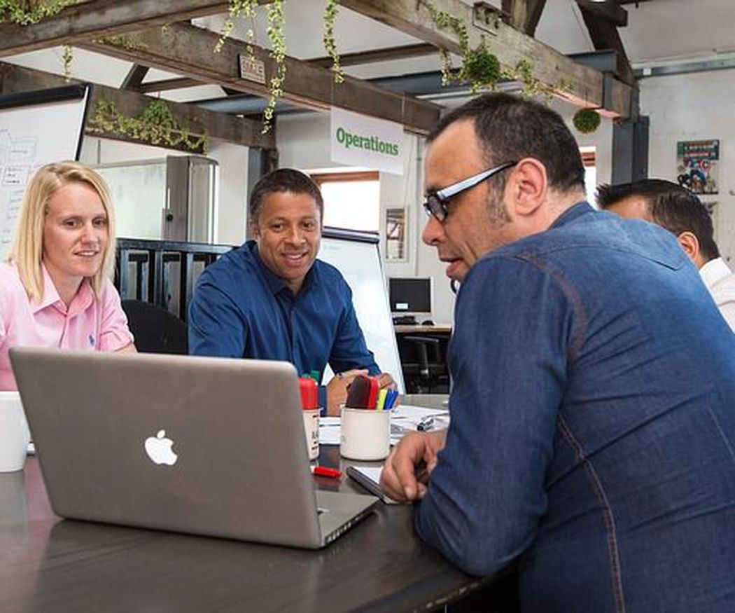 Diferencias entre coworking y centro de negocios
