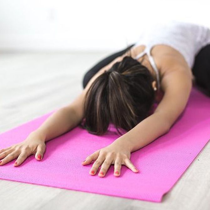 Las fases de un entrenamiento de yoga