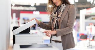 Sostenibilidad y ahorro: El impacto positivo de las impresoras de segunda mano