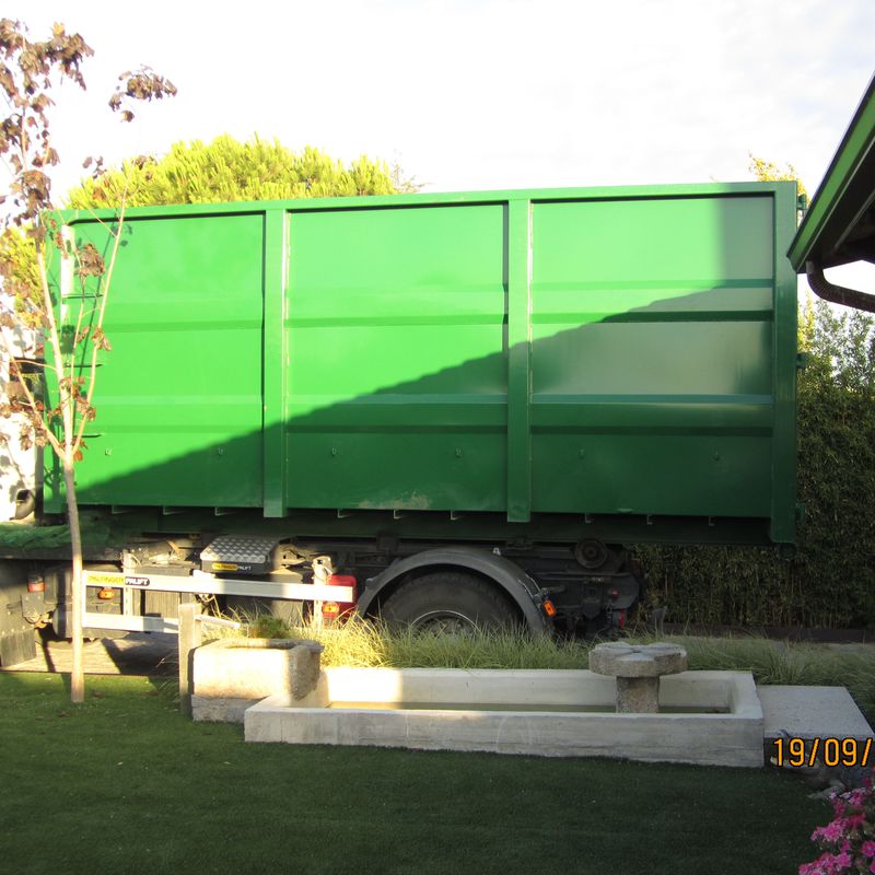CONTENDOR DE 30M3 RESTOS VEGETALES