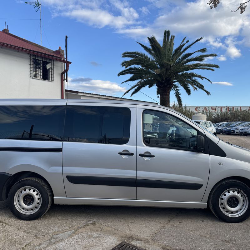 Fiat Scudo 2.0 hdi 130 cv del 6/2014 340.000 km: Stock de Vehículos de El Truekke
