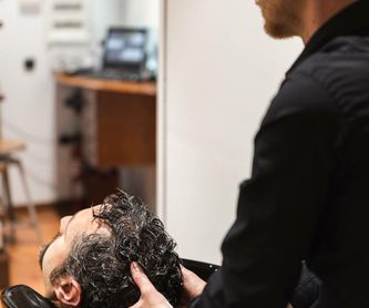 Afeitados y arreglos de barba: Servicios de J. Ràfols Perruquers