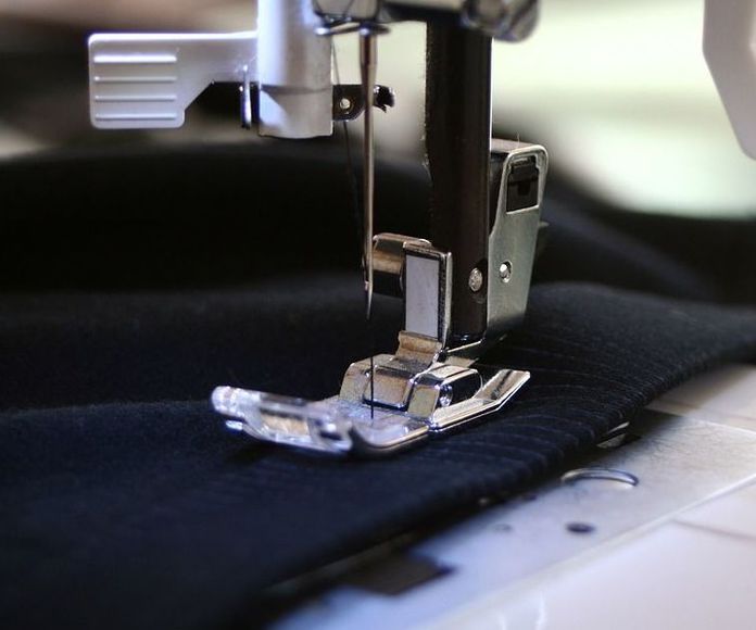 Todo tipo de arreglos de ropa: Servicios de Sews - taller de costura, arreglos de ropa