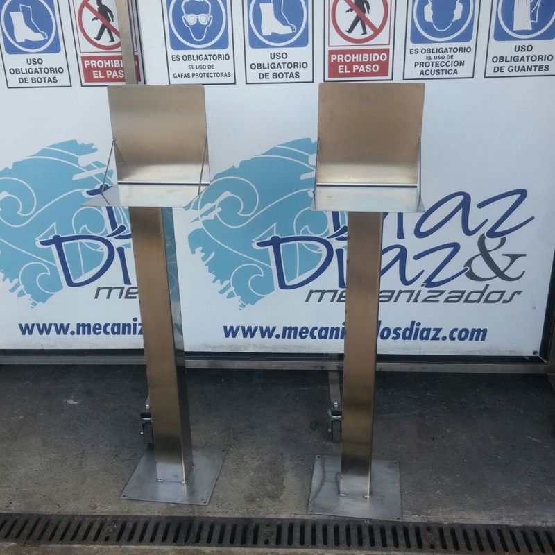 pedestales inoxidables - Mecanizados Díaz & Díaz