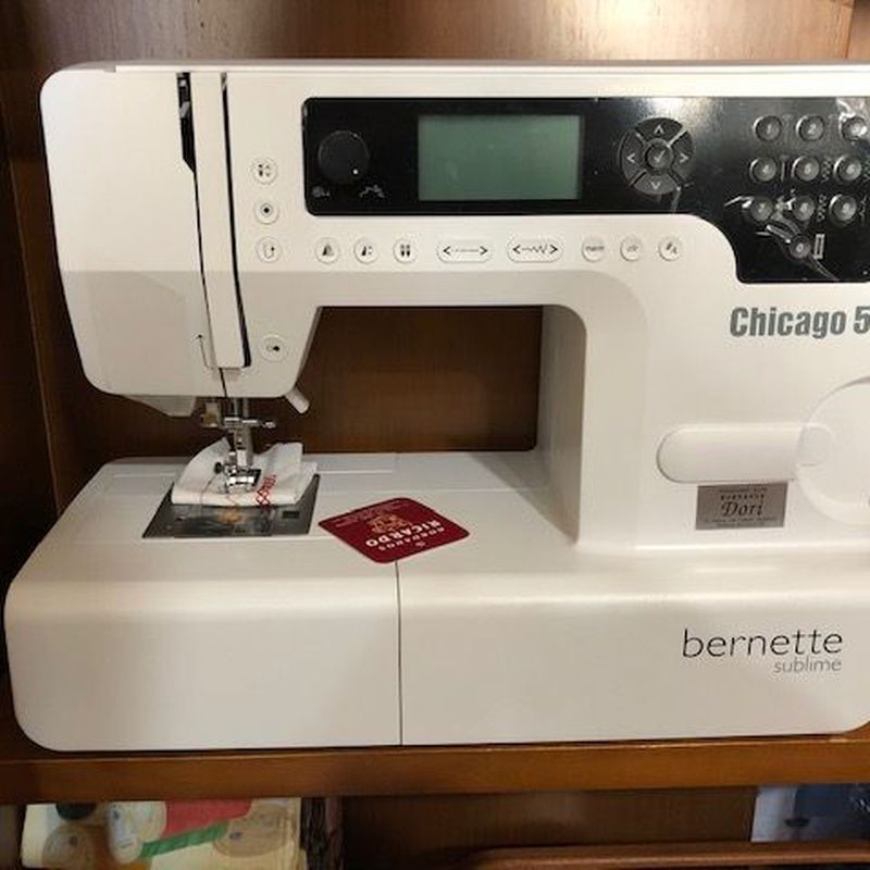 Máquinas de coser: Productos de Bordados Dori