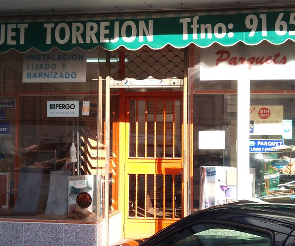 Barnizado de suelos en Torrejón 