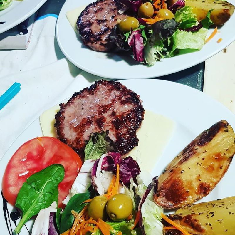 Platos Combinados: Carta de Restaurant ETE