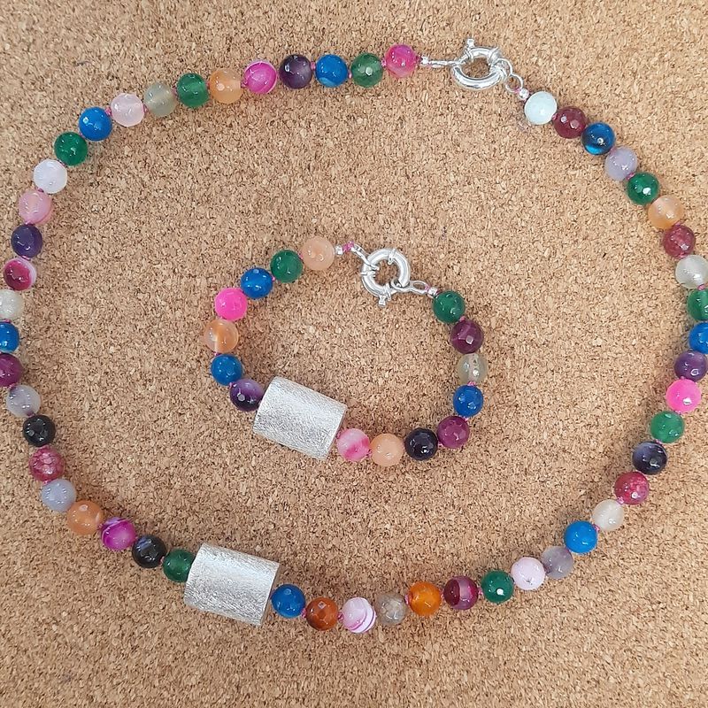 Conjunto de collar más pulsera de Ágatas: Catálogo de Joyería Izquierdo