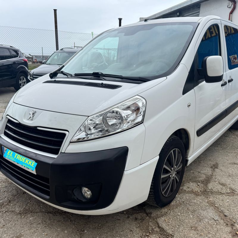 Peugeot expert 2.0 hdi 130 cv del 2014 con tan solo 199.0000 km: Stock de Vehículos de El Truekke