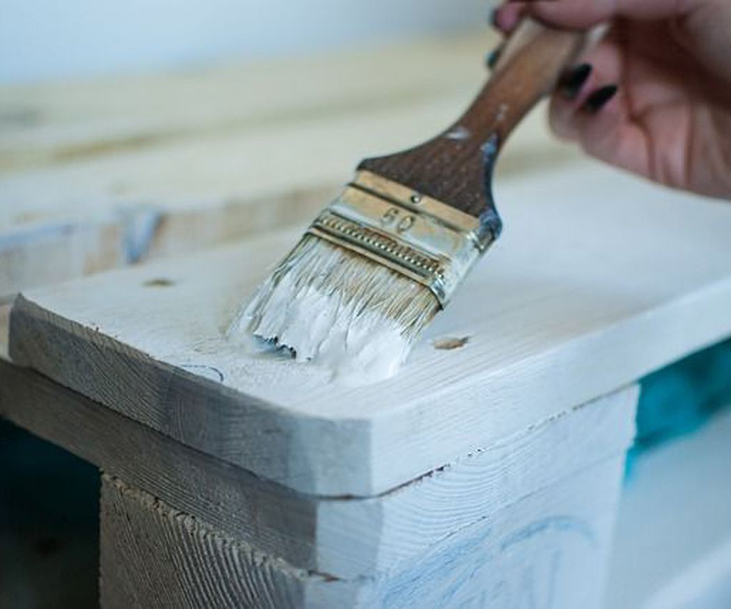 Apostamos todo al blanco – Restaurar muebles con chalk paint