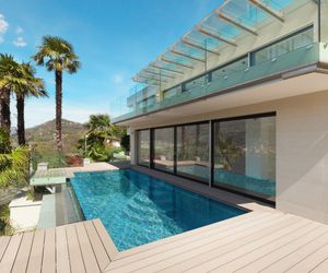 Transforma tu piscina: Soluciona las grietas y devuélvele su esplendor