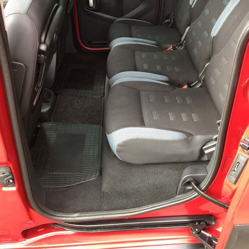 Citroën Berlingo 1.6 HDI 110 CV XTR PLUS: VEHÍCULOS de Ocasión A Lagoa Ribadumia