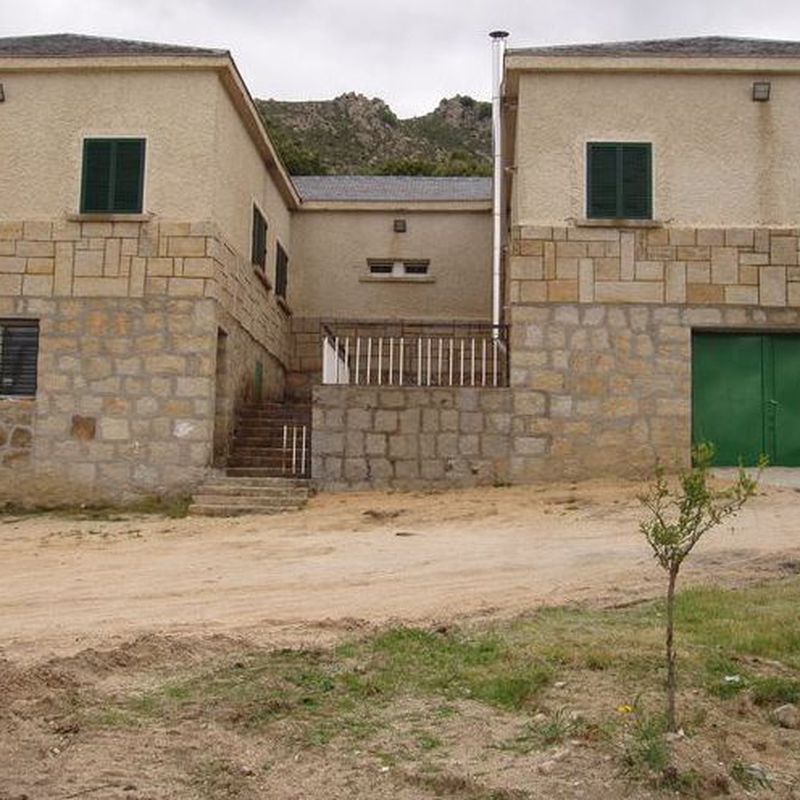 Albergue de Mataelpino: Servicios de Colegio Salesiano Ciudad de los Muchachos