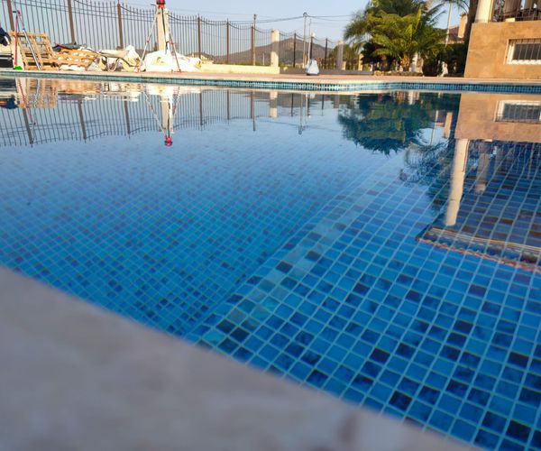 ReparaciÃ³n y mantenimiento de piscinas en Murcia
