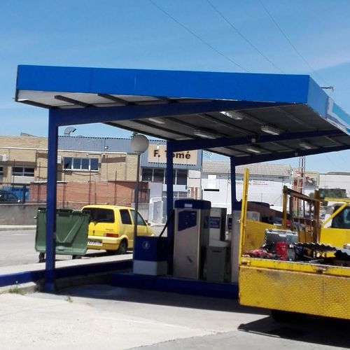 Reparación de marquesina en estación de servicio de Aljarvir 