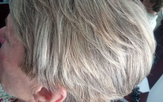 Trabajo de mechas babyligth y terminado con barros