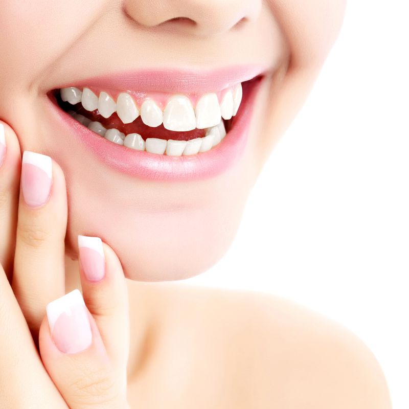 Odontología estética: Tratamientos de Clínica Dental Del Valle