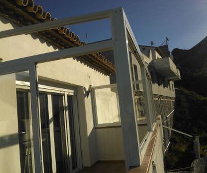 Cerramiento terraza techo Embo: Catálogo de Aluminios Aludecor Marbella