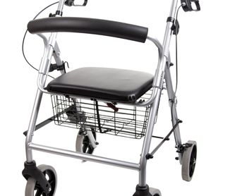 Alquiler de sillas de ruedas: Servicios de Farmacia El Bulevar 24 Horas