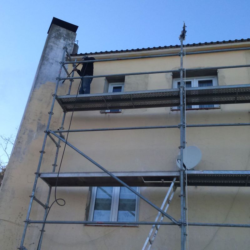 Restauración de fachadas: Usos del corcho proyectado de Suromira