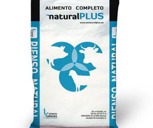 Alimento para gallinas