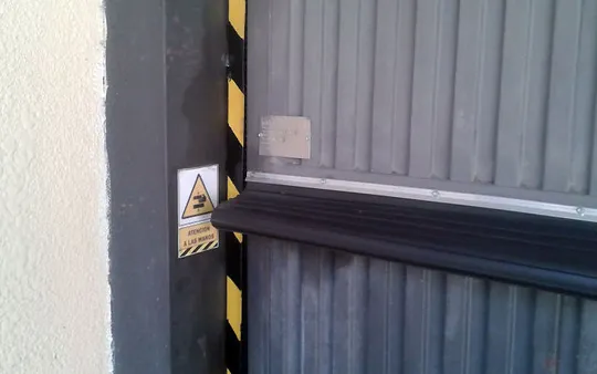 Mantenimiento de puertas automáticas