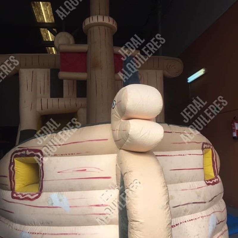CASTILLO HINCHABLE BARCO: Catálogo de Jedal Alquileres