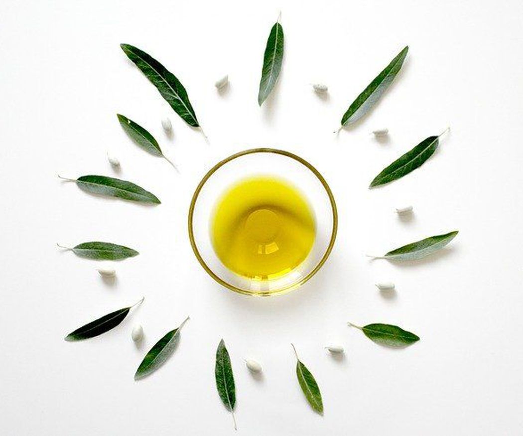 El aceite de oliva es armero, relojero y curandero