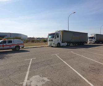 Moderna flota de furgonetas y camiones: Servicios de Transportes Círculo 12
