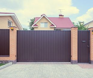 Cerrajeros profesionales: Guardianes del acceso seguro en comunidades residenciales