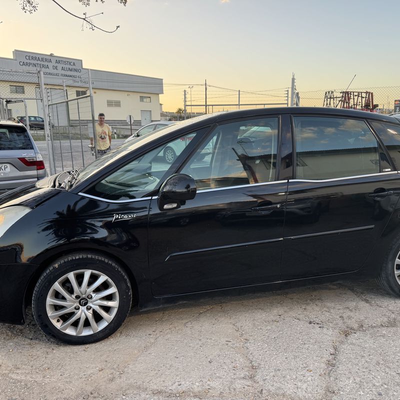 Citroen c4 Picasso exclusive 2.0 hdi 136 cv del 2008 con 276.000 km: Stock de Vehículos de El Truekke
