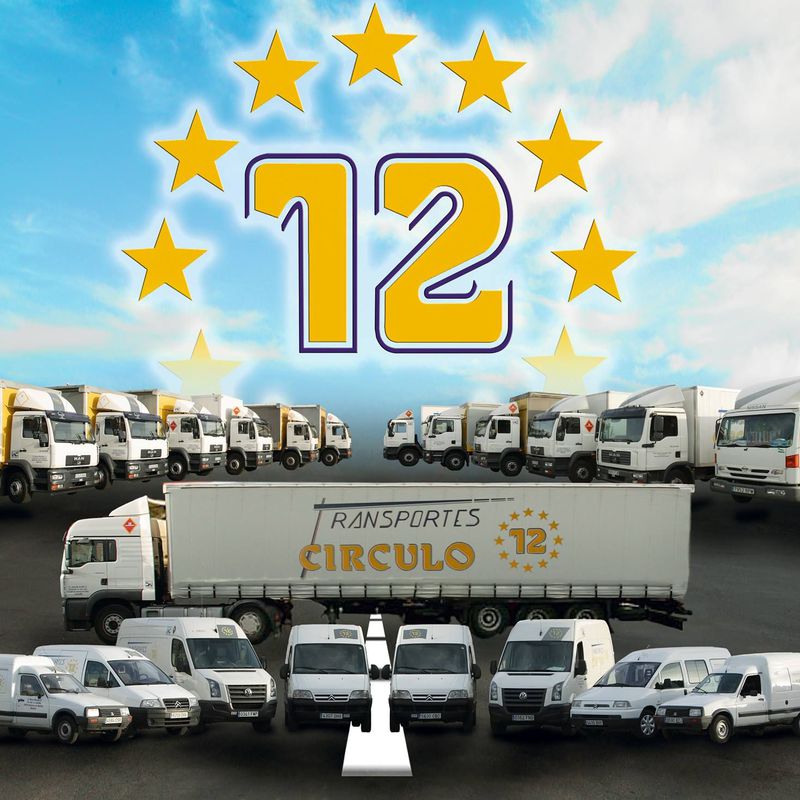 Moderna flota de furgonetas y camiones: Servicios de Transportes Círculo 12