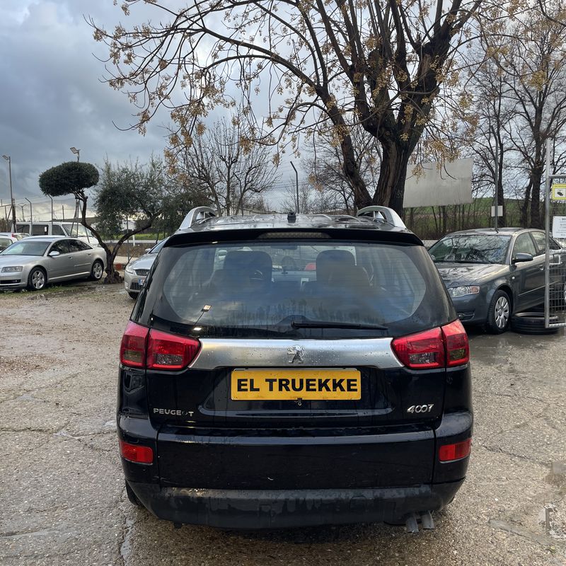 Peugeot 4007 2.2 hdi 155 cv del 2009 con 290.000 km 4x4: Stock de Vehículos de El Truekke