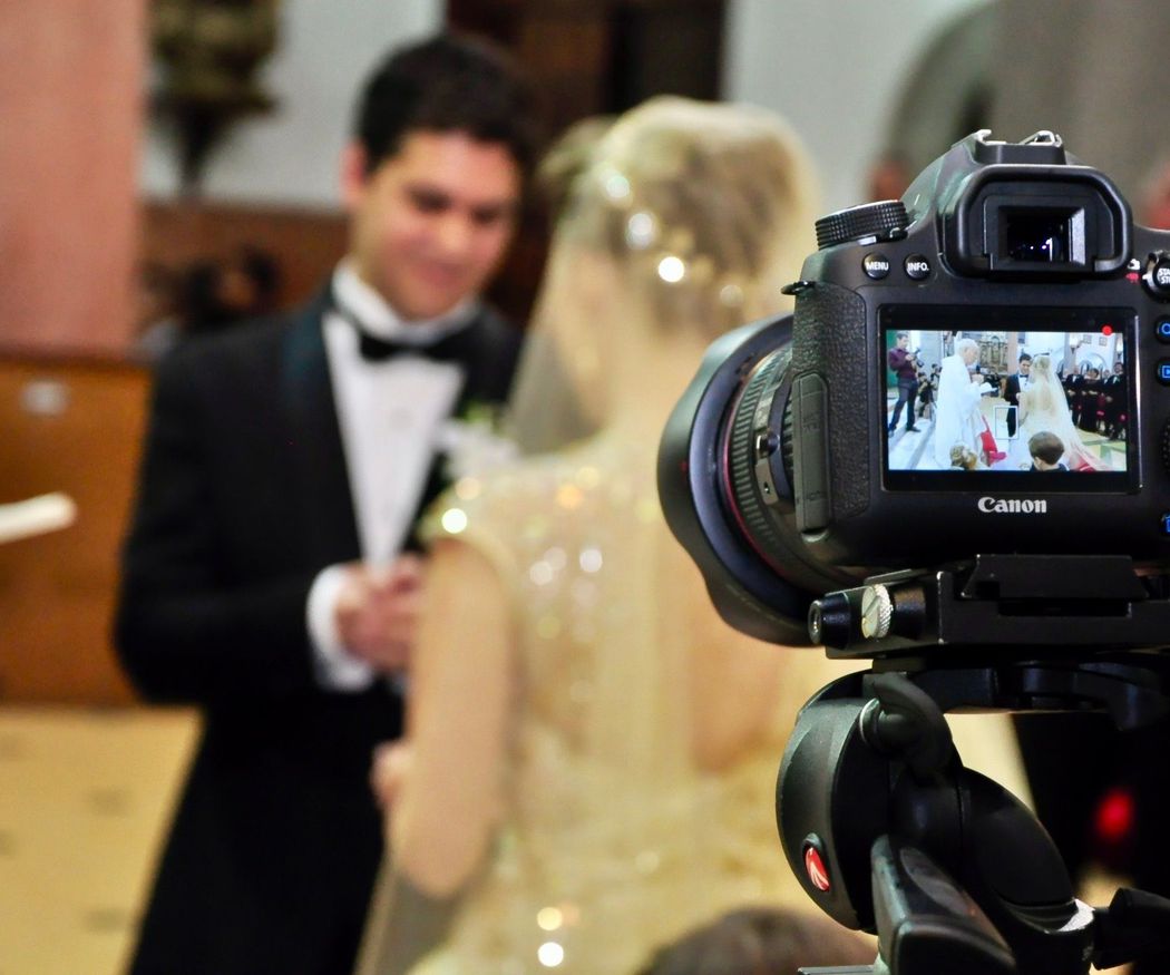 El equipo audiovisual en las bodas