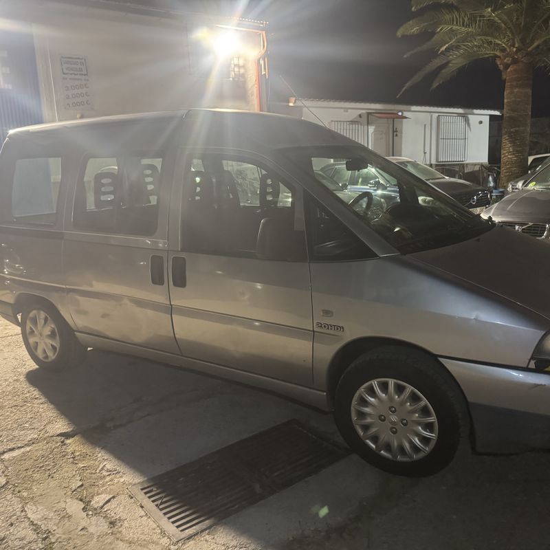 Citroën Jumpy 2.0 hdi 100 cv del 2003 con 260.000 km: Stock de Vehículos de El Truekke
