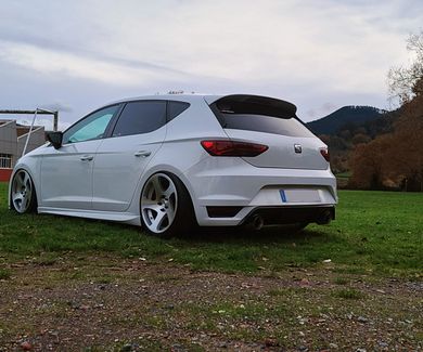 Seat Leon 5F - Airlift Performance, Fox Exhaust Strongflex & GTI Brakes