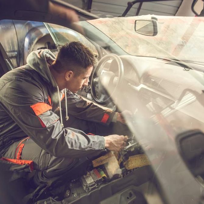 Revisar el coche antes de viajar