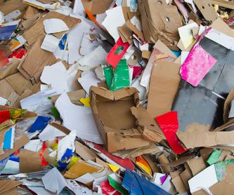 Recogida y reciclaje de residuos de plástico: Servicios de Reciclajes Ecológicos Adrins