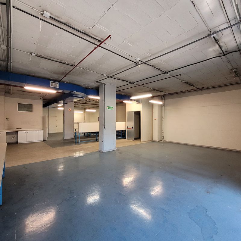 Nave en venta en Las Tablas, ideal para uso industrial, almacén y oficinas.:  de Vicente Palau Jiménez - Agente Inmobiliario