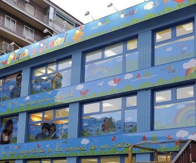 Escuela Infantil Peque's School en el Barrio del Pilar