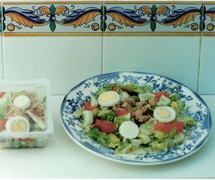 6 - Ensalada Mixta (lechuga, tomate, atún, maíz)