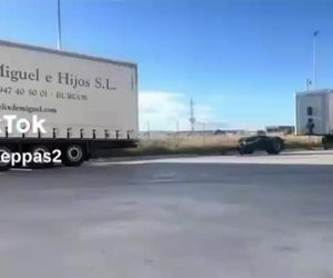 DUOTRAILER
