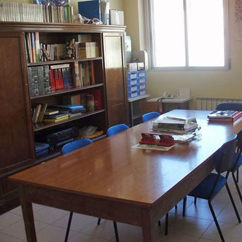 Bibilioteca: Servicios de Colegio Salesiano Ciudad de los Muchachos