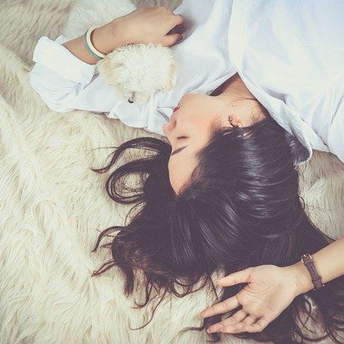 Cómo conciliar el sueño en periodos de estrés